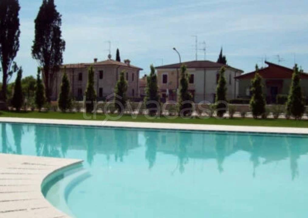 appartamento in vendita a Sant'Ambrogio di Valpolicella in zona Domegliara