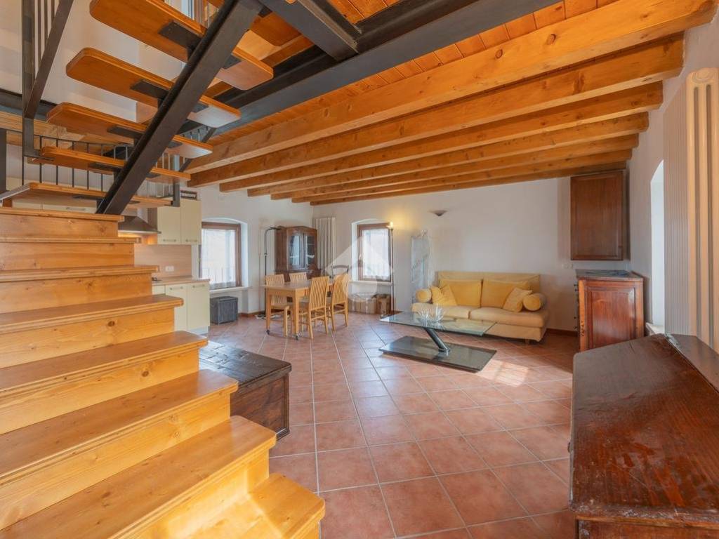 appartamento in vendita a Sant'Ambrogio di Valpolicella in zona San Giorgio