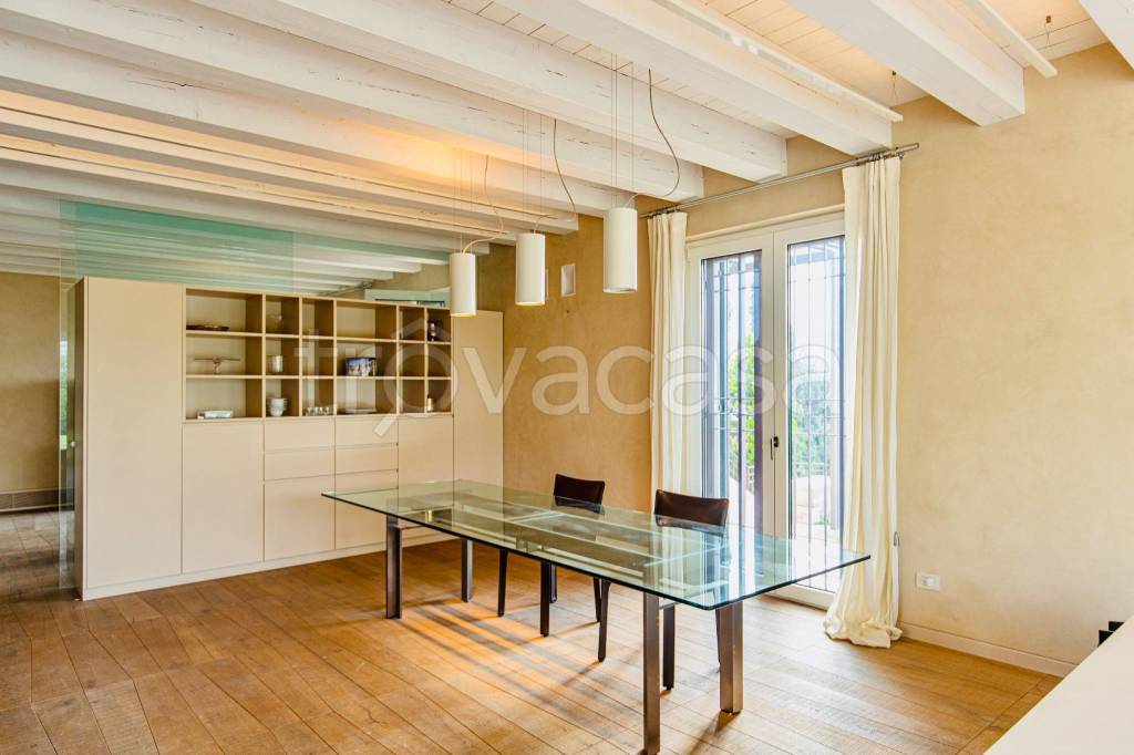 casa indipendente in vendita a Sant'Ambrogio di Valpolicella in zona San Giorgio