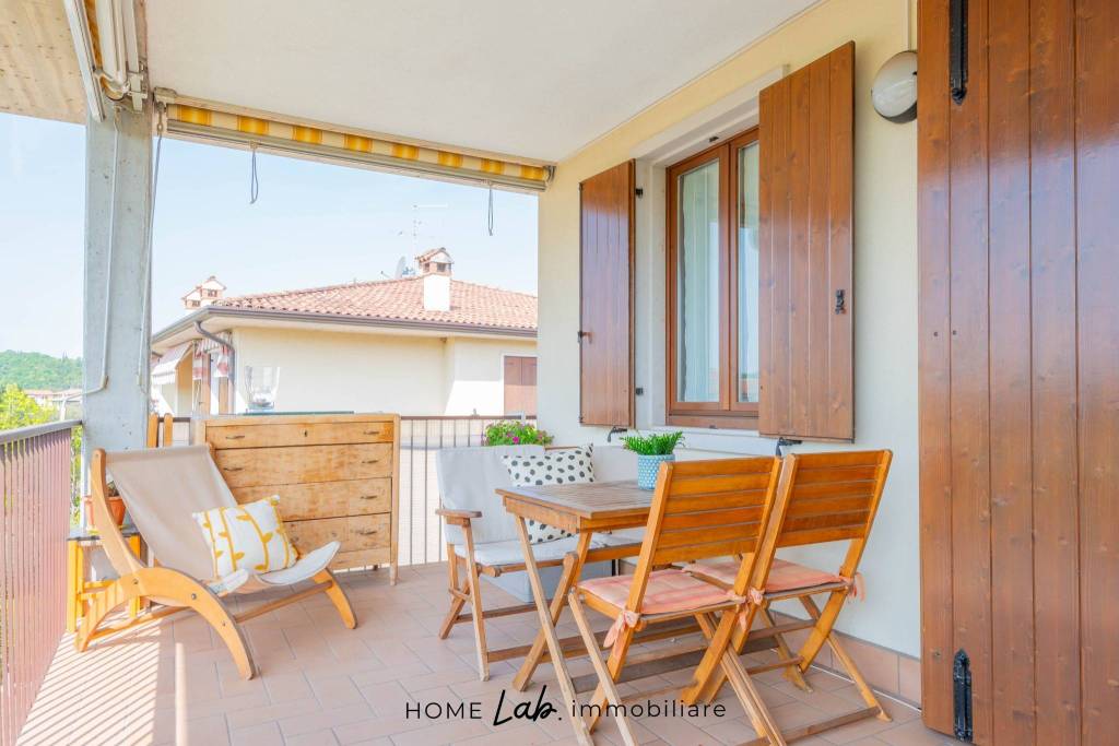 appartamento in vendita a Sant'Ambrogio di Valpolicella in zona Ponton