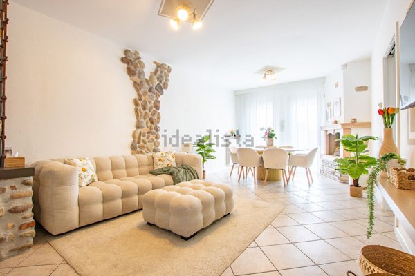 appartamento in vendita a Sant'Ambrogio di Valpolicella in zona Domegliara