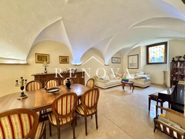 casa indipendente in vendita a Sant'Ambrogio di Valpolicella in zona Ponton