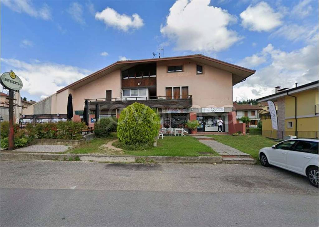 appartamento in vendita a Sant'Ambrogio di Valpolicella in zona Domegliara