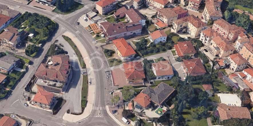 appartamento in vendita a Sant'Ambrogio di Valpolicella in zona Domegliara