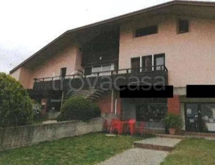 appartamento in vendita a Sant'Ambrogio di Valpolicella in zona Domegliara