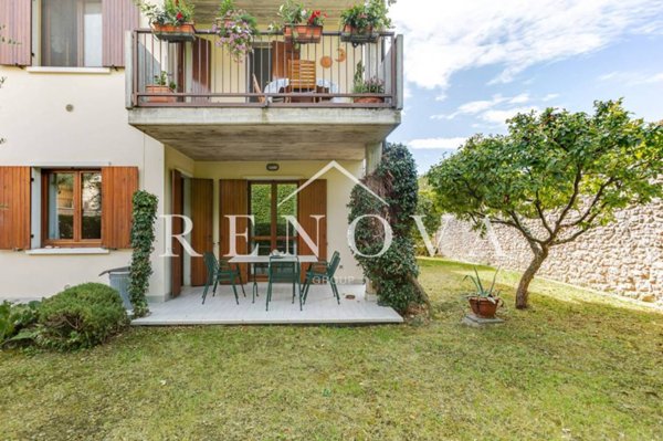 appartamento in vendita a Sant'Ambrogio di Valpolicella in zona San Giorgio