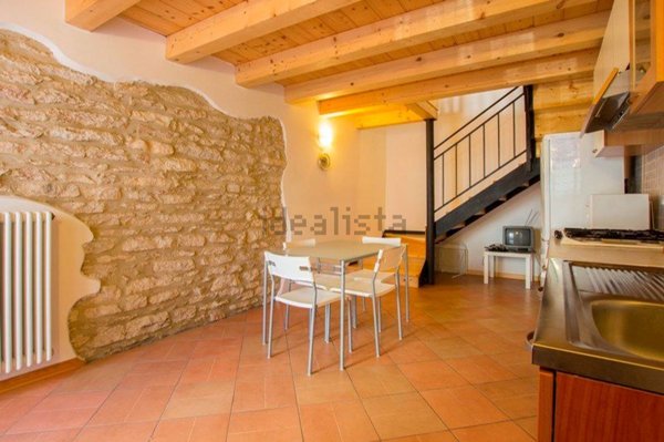 appartamento in vendita a Sant'Anna d'Alfaedo in zona Fosse