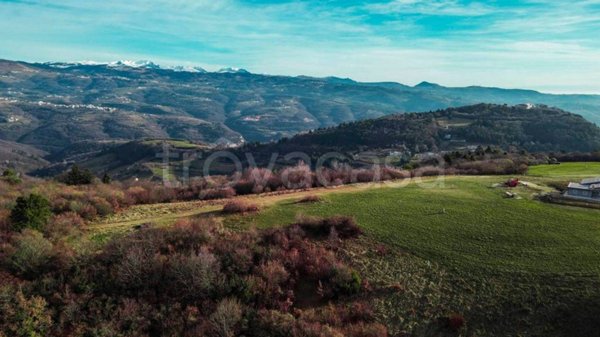villetta a schiera in vendita a Sant'Anna d'Alfaedo in zona Cerna
