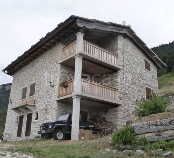 ufficio in vendita a Sant'Anna d'Alfaedo