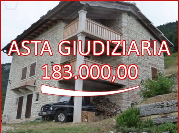 casa indipendente in vendita a Sant'Anna d'Alfaedo