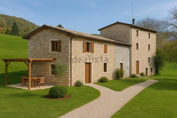 appartamento in vendita a Sant'Anna d'Alfaedo