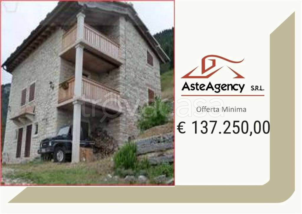 casa indipendente in vendita a Sant'Anna d'Alfaedo
