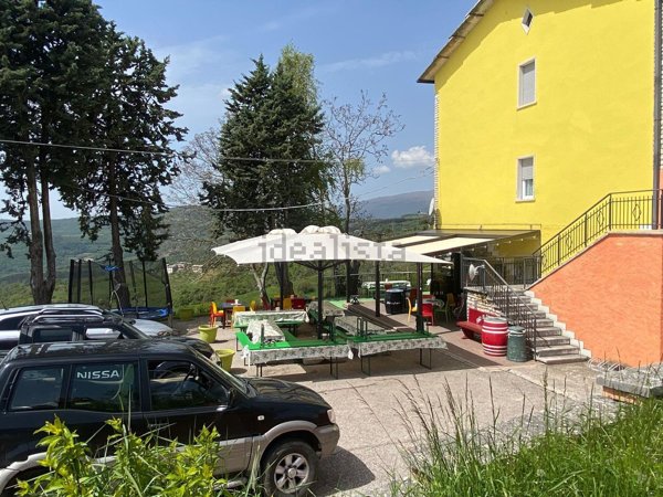 locale commerciale in vendita a Sant'Anna d'Alfaedo