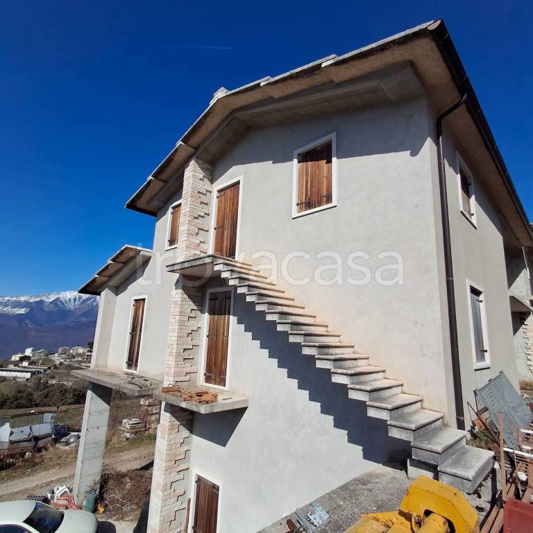 appartamento in vendita a Sant'Anna d'Alfaedo