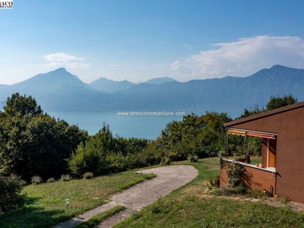 casa indipendente in vendita a San Zeno di Montagna