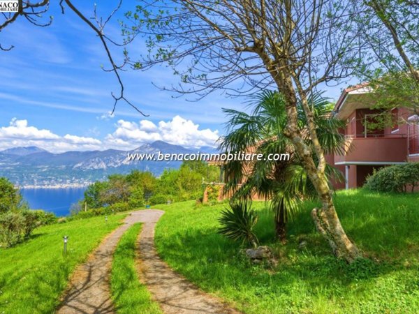 casa indipendente in vendita a San Zeno di Montagna