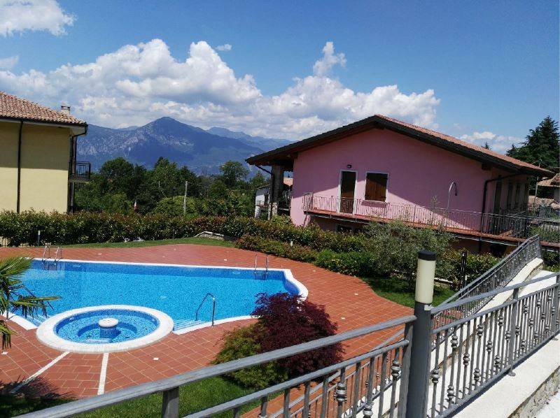 casa indipendente in vendita a San Zeno di Montagna