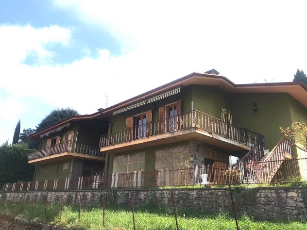 appartamento in vendita a San Zeno di Montagna