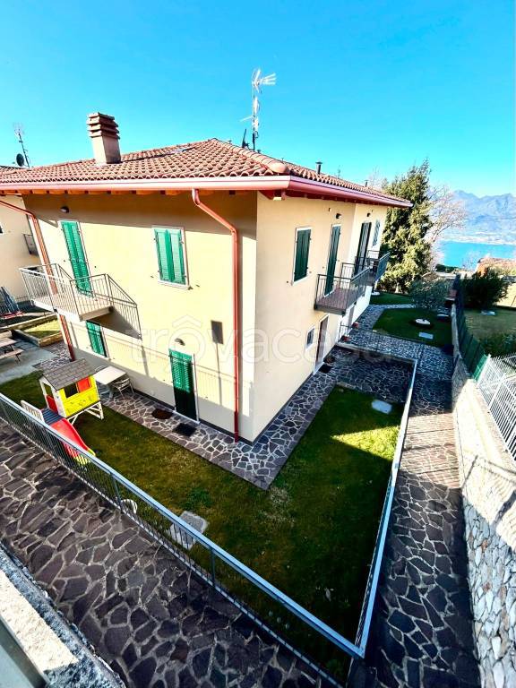 casa indipendente in vendita a San Zeno di Montagna