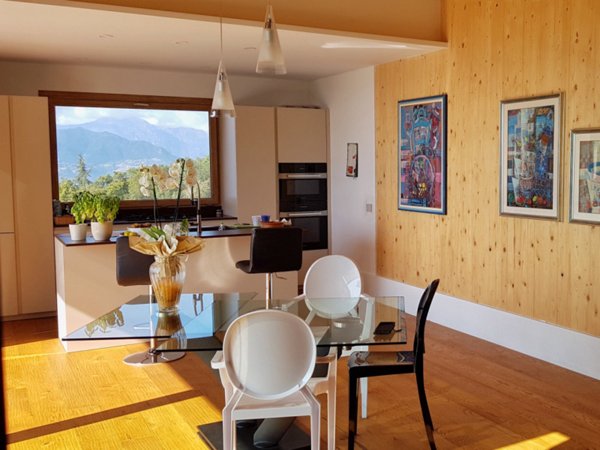 casa indipendente in vendita a San Zeno di Montagna