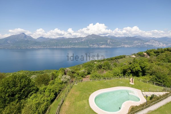 appartamento in vendita a San Zeno di Montagna