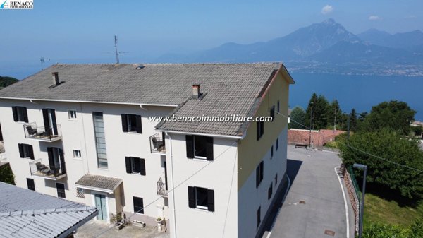 casa indipendente in vendita a San Zeno di Montagna