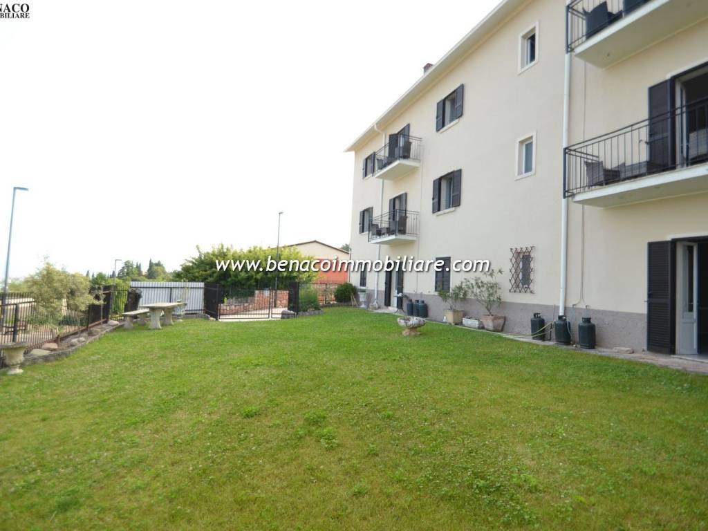 appartamento in vendita a San Zeno di Montagna
