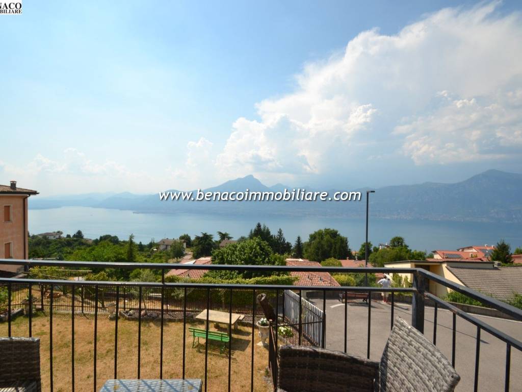 appartamento in vendita a San Zeno di Montagna