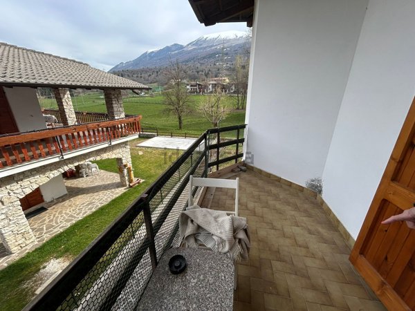 appartamento in vendita a San Zeno di Montagna
