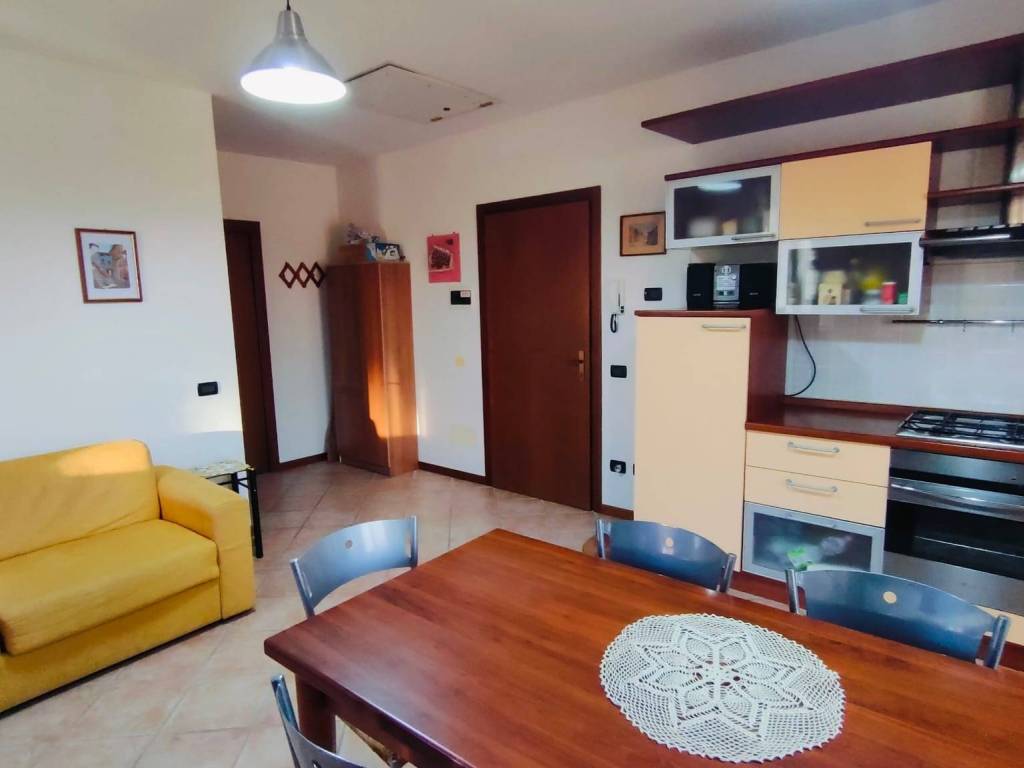 appartamento in vendita a San Zeno di Montagna