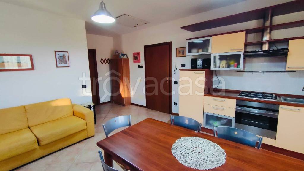 appartamento in vendita a San Zeno di Montagna