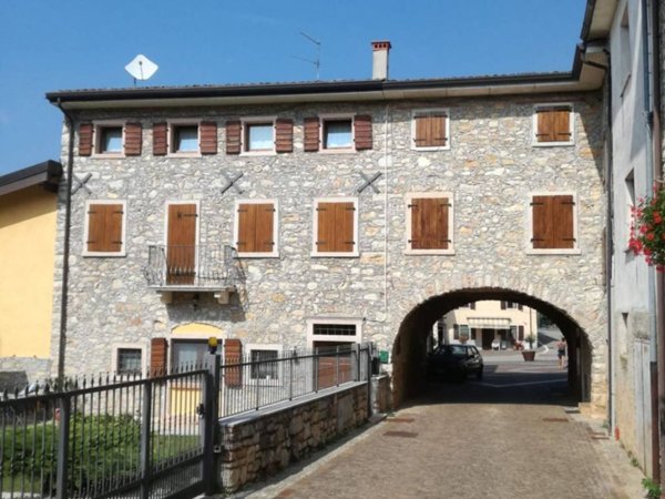 appartamento in vendita a San Zeno di Montagna in zona Lumini