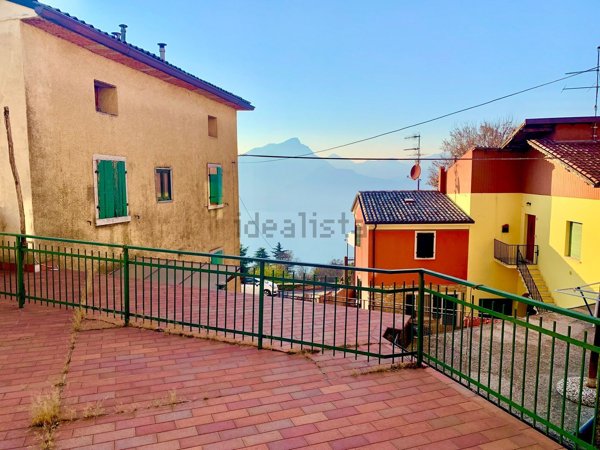 attico in vendita a San Zeno di Montagna