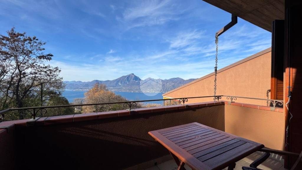 casa indipendente in vendita a San Zeno di Montagna