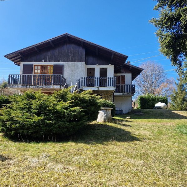casa indipendente in vendita a San Zeno di Montagna in zona Lumini