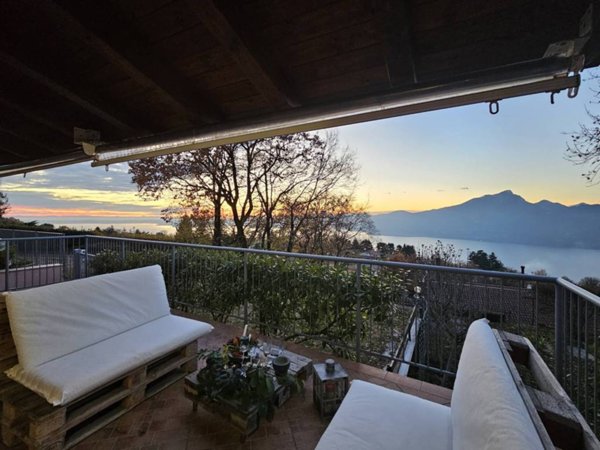 casa indipendente in vendita a San Zeno di Montagna