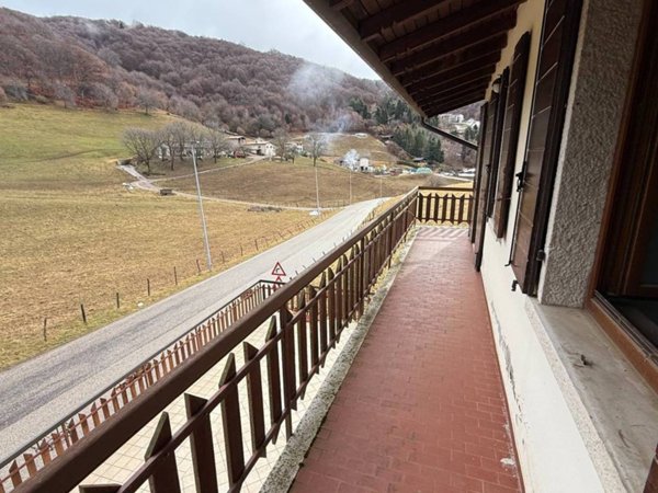 appartamento in vendita a San Zeno di Montagna