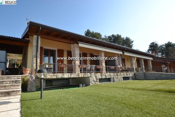 casa indipendente in vendita a San Zeno di Montagna