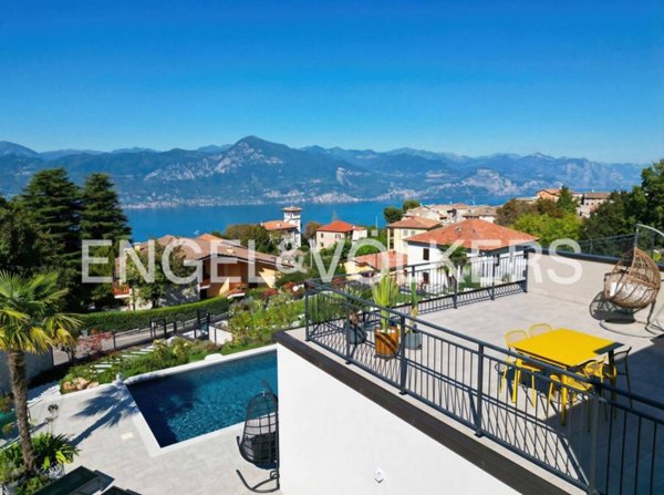 casa indipendente in vendita a San Zeno di Montagna