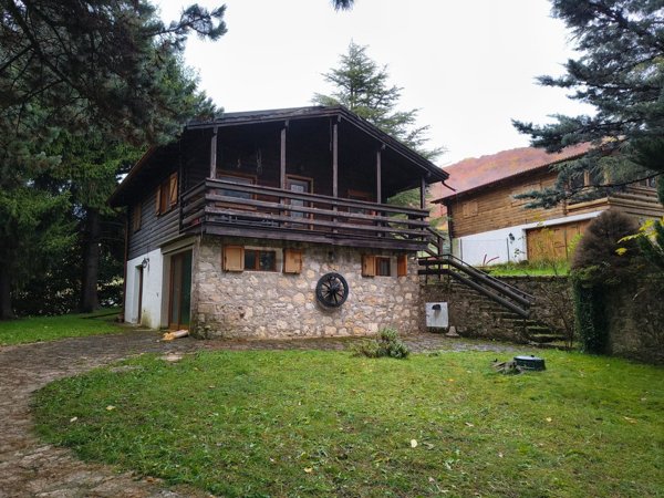 appartamento in vendita a San Zeno di Montagna