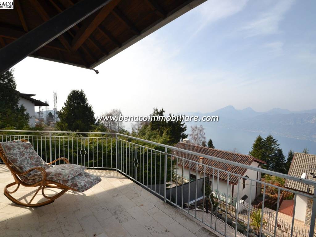 appartamento in vendita a San Zeno di Montagna