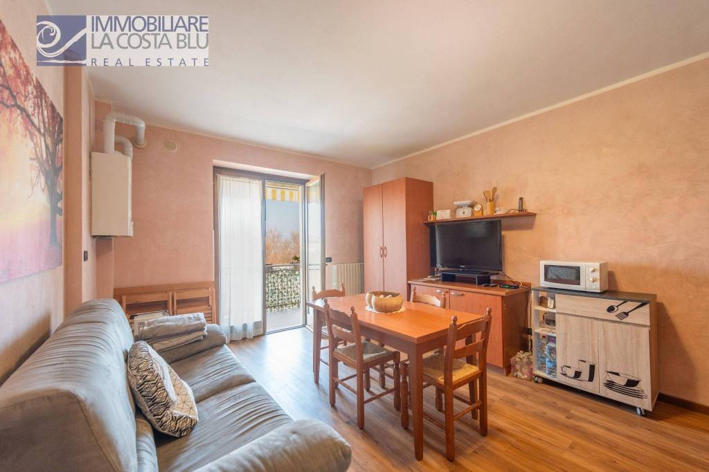 appartamento in vendita a San Zeno di Montagna