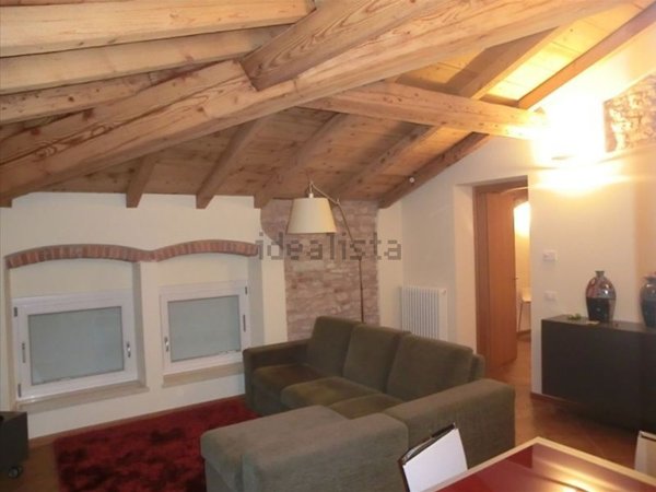 appartamento in vendita a San Zeno di Montagna