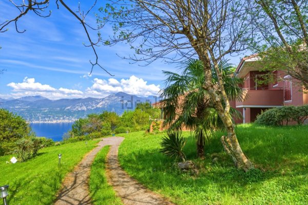 appartamento in vendita a San Zeno di Montagna