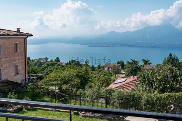 appartamento in vendita a San Zeno di Montagna