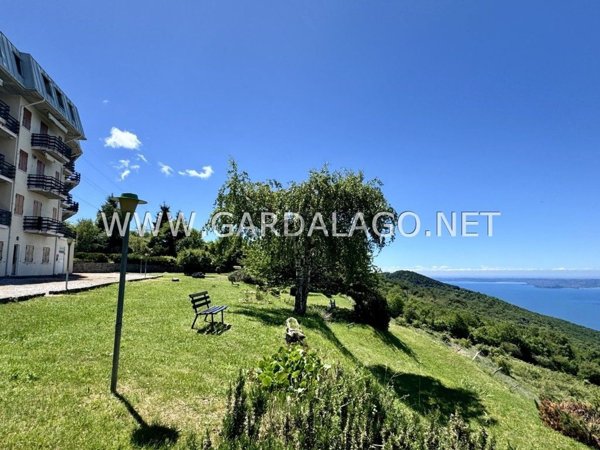 appartamento in vendita a San Zeno di Montagna