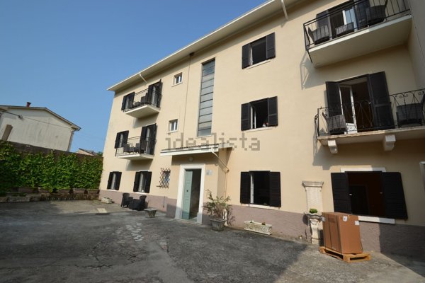 appartamento in vendita a San Zeno di Montagna