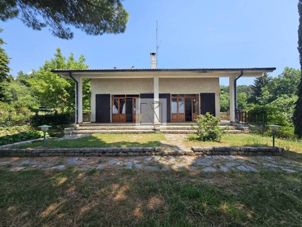 casa indipendente in vendita a San Zeno di Montagna