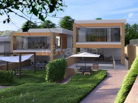 casa indipendente in vendita a San Zeno di Montagna