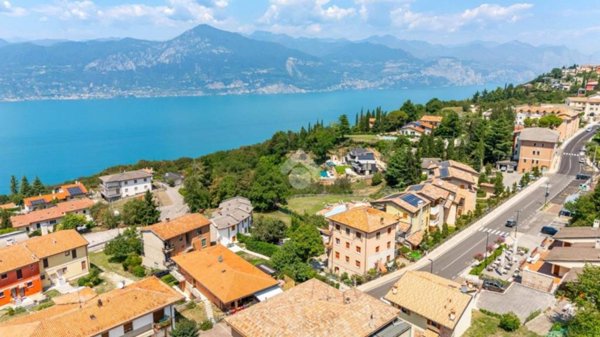 appartamento in vendita a San Zeno di Montagna
